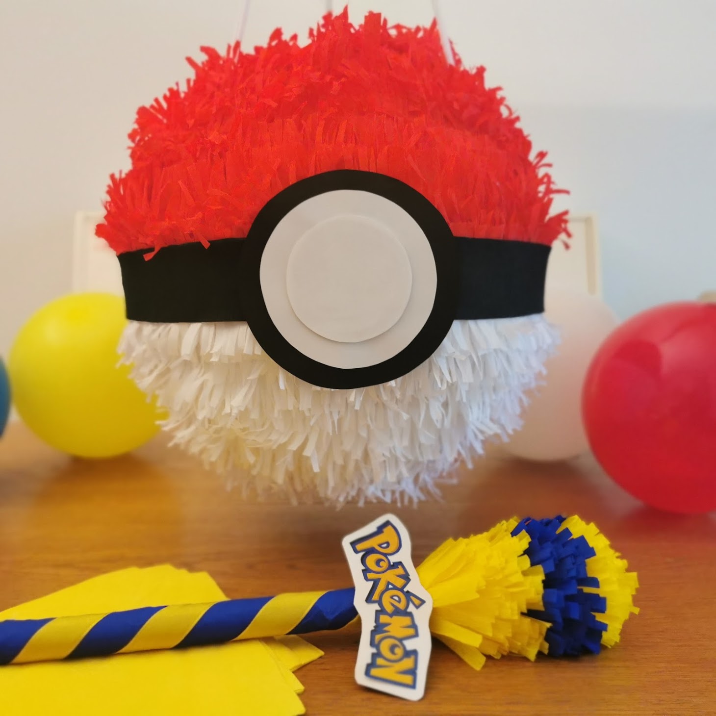 Foto von Pokemon Piñata
